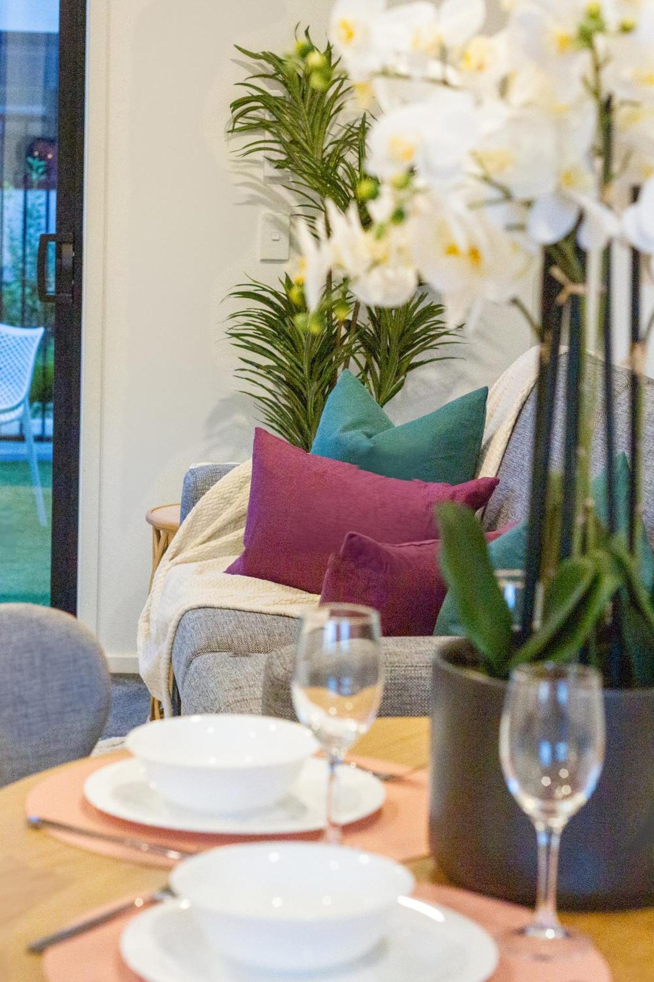 Urban Elegance - 2 Bed, 2 Bath In The Cbd Lägenhet Christchurch Exteriör bild